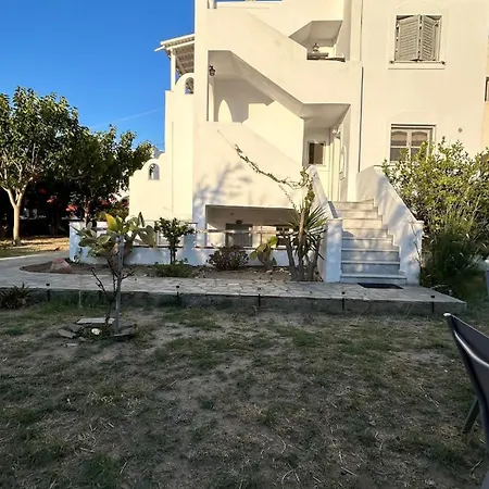 Blue House Naxos